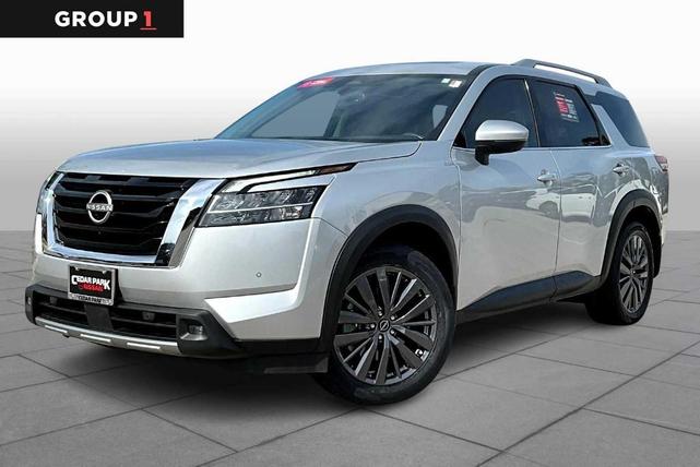 2022 Nissan Pathfinder