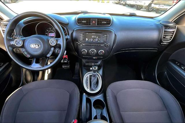 Photo of 2018 Titanium Gray Kia Soul