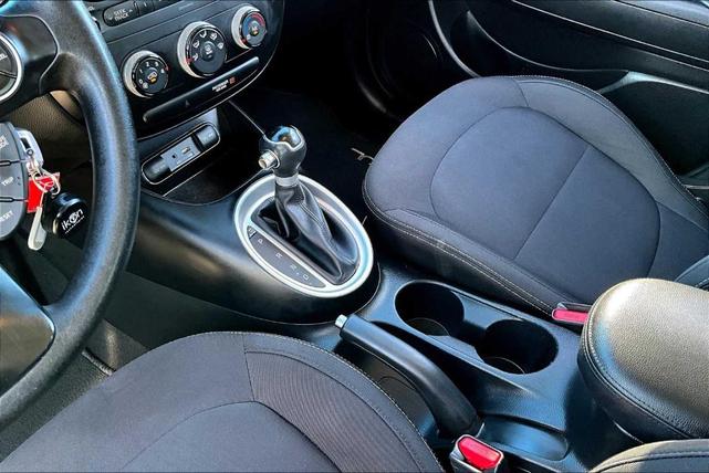Photo of 2018 Titanium Gray Kia Soul