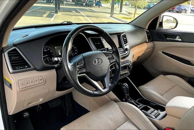 Photo of 2018 Dazzling White Hyundai TUCSON