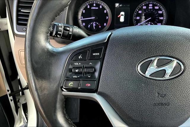Photo of 2018 Dazzling White Hyundai TUCSON