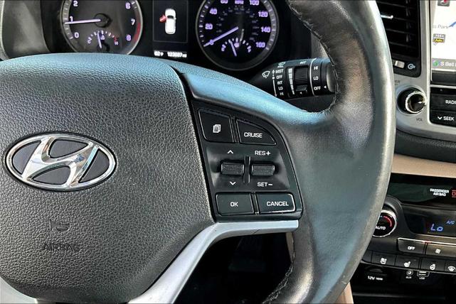 Photo of 2018 Dazzling White Hyundai TUCSON