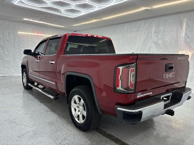 Photo of 2018 Red GMC Sierra 1500