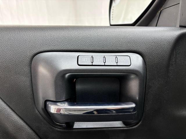 Photo of 2018 Red GMC Sierra 1500