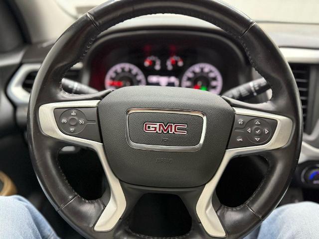 Photo of 2018 Silver GMC Acadia