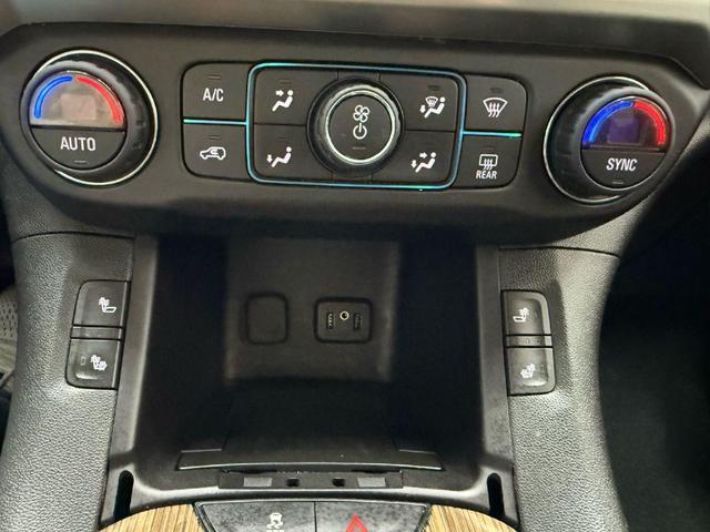 Photo of 2018 Silver GMC Acadia