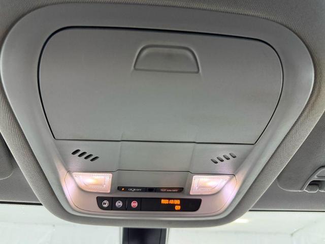 Photo of 2018 Silver GMC Acadia