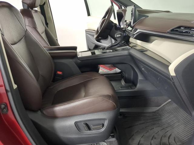 Photo of 2021 Ruby Flare Pearl Toyota Sienna
