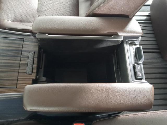 Photo of 2021 Ruby Flare Pearl Toyota Sienna