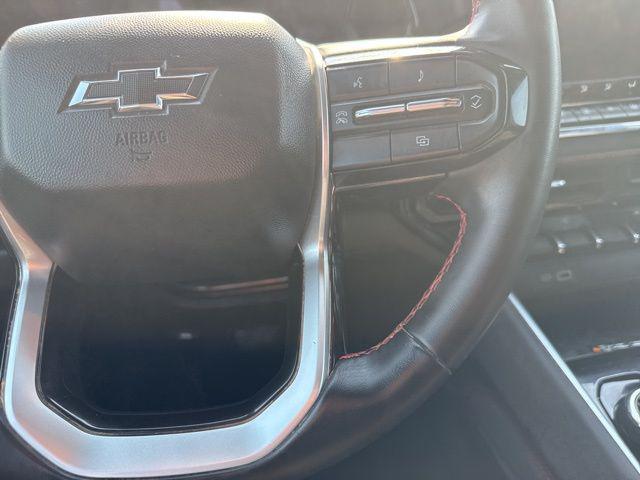 Photo of 2023 Black Chevrolet Colorado