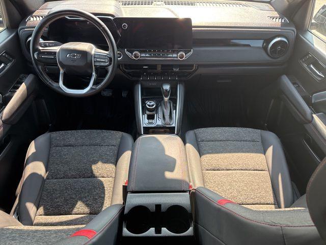 Photo of 2023 Black Chevrolet Colorado