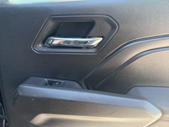 Photo of 2023 Black Chevrolet Colorado