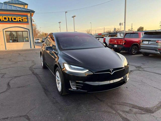 Photo of 2017 Black Tesla Model X