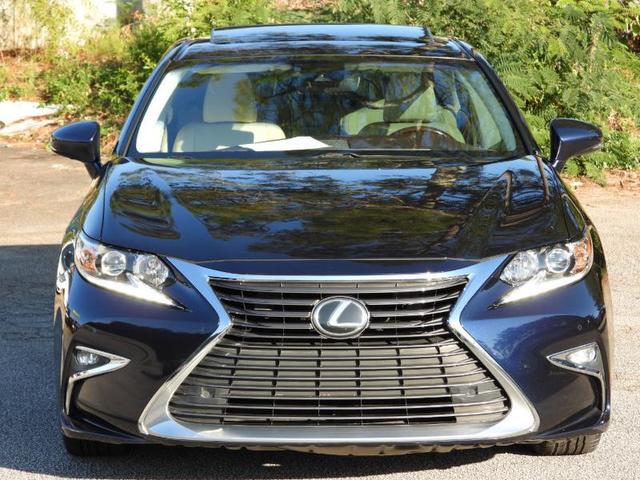 Photo of 2017 Nightfall Mica Lexus ES 350