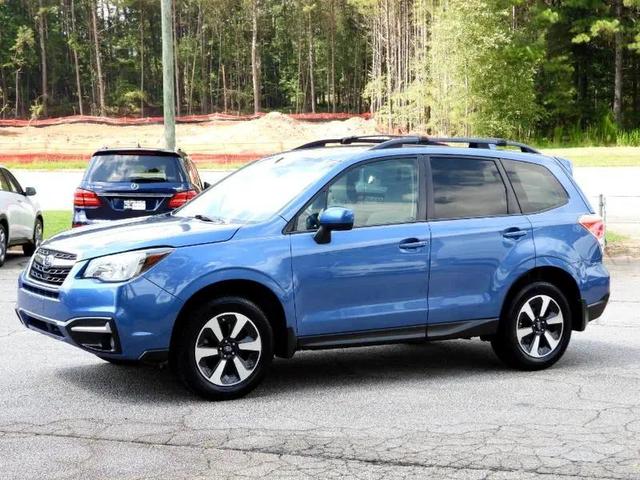 Photo of 2017 Quartz Blue Pearl Subaru Forester