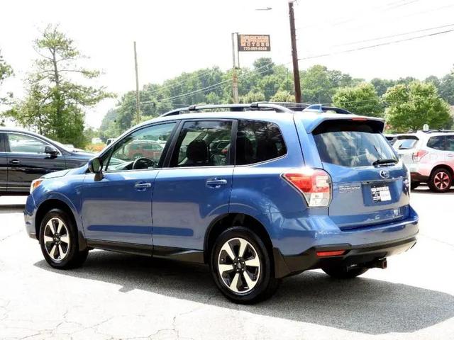 Photo of 2017 Quartz Blue Pearl Subaru Forester