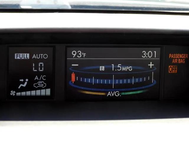 Photo of 2017 Quartz Blue Pearl Subaru Forester