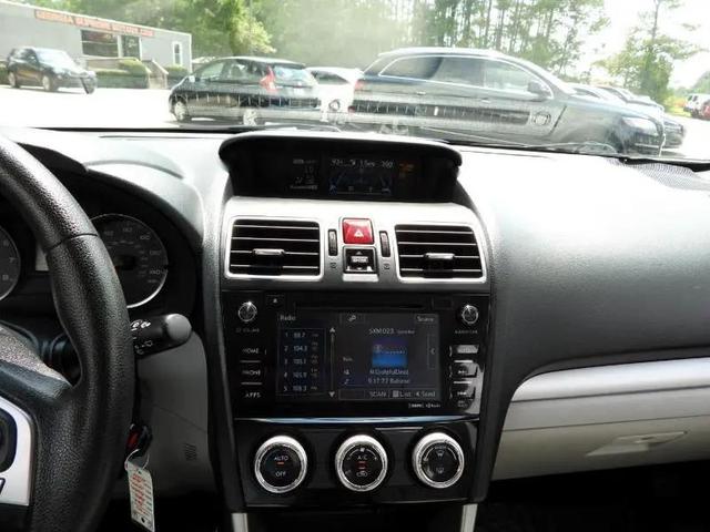 Photo of 2017 Quartz Blue Pearl Subaru Forester