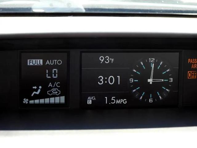 Photo of 2017 Quartz Blue Pearl Subaru Forester