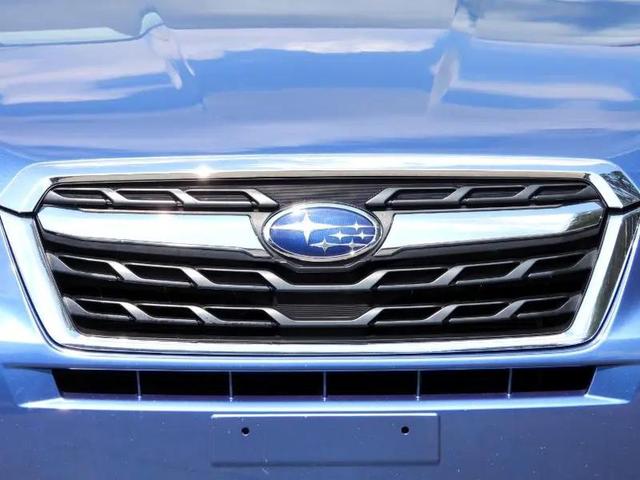Photo of 2017 Quartz Blue Pearl Subaru Forester