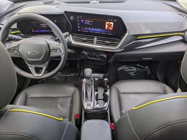 Photo of 2024 Summit White Chevrolet Trax