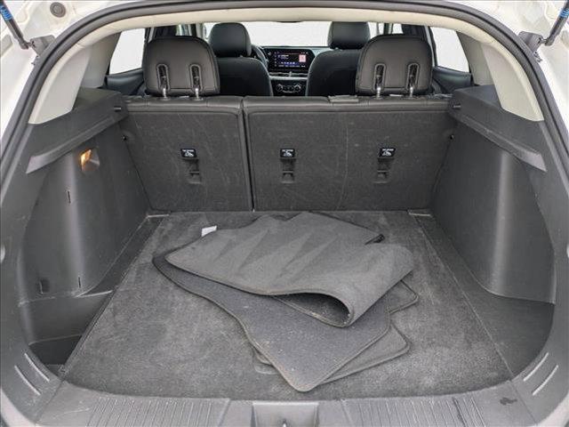 Photo of 2024 Summit White Chevrolet Trax