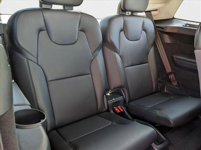 Photo of 2023 Silver Volvo XC90