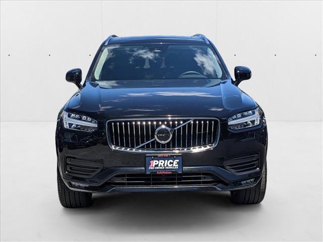 Photo of 2023 Silver Volvo XC90