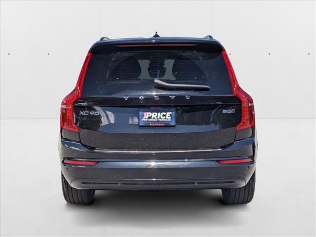 Photo of 2023 Silver Volvo XC90