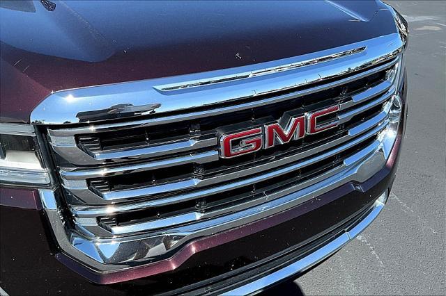 Photo of 2021 Red Mahogany Metallic GMC Acadia