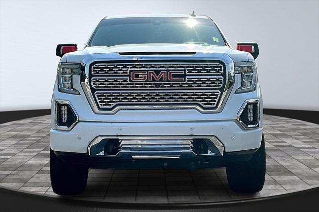 Photo of 2019 Summit White GMC Sierra 1500