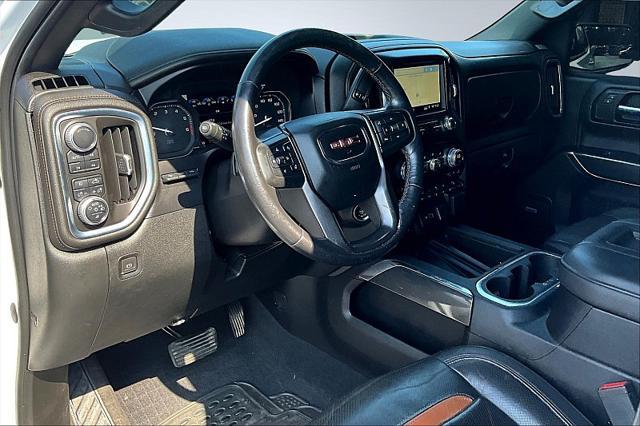 Photo of 2019 Summit White GMC Sierra 1500
