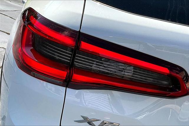 Photo of 2019 Alpine White BMW X5