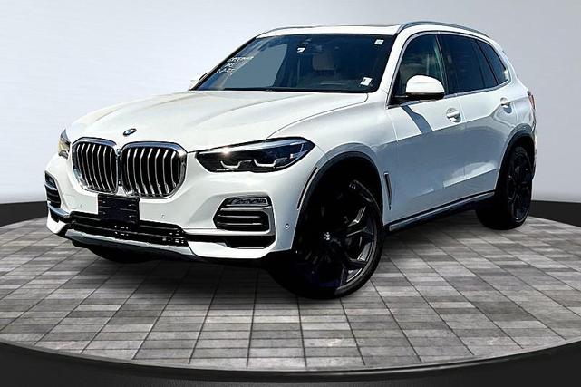 Photo of 2019 Alpine White BMW X5