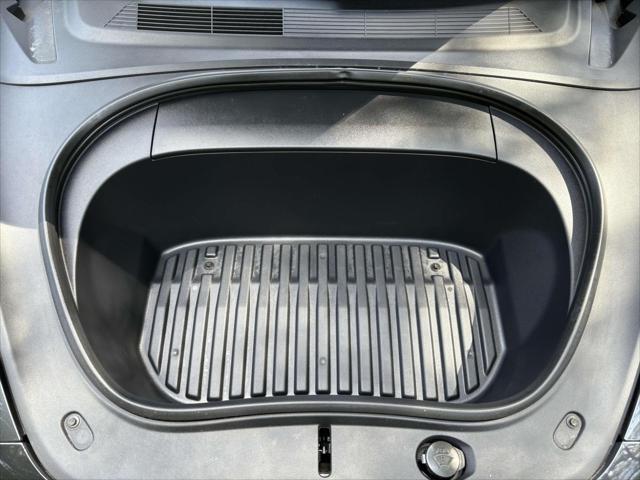 Photo of 2020 GY Tesla Model Y