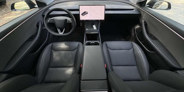 Photo of 2020 GY Tesla Model Y