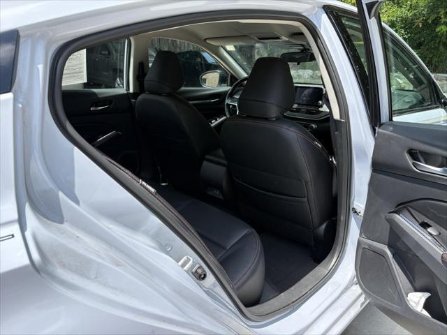 Photo of 2024 Gray Sky Pearl Nissan Altima