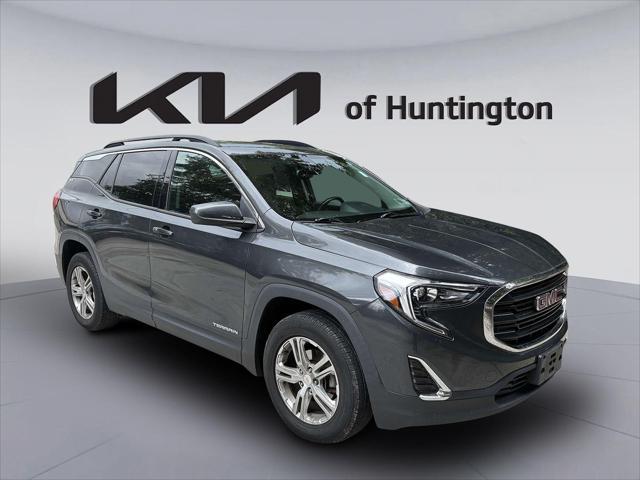 Photo of 2020 Graphite Gray Metallic GMC Terrain