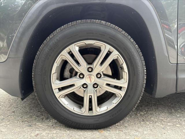 Photo of 2020 Graphite Gray Metallic GMC Terrain