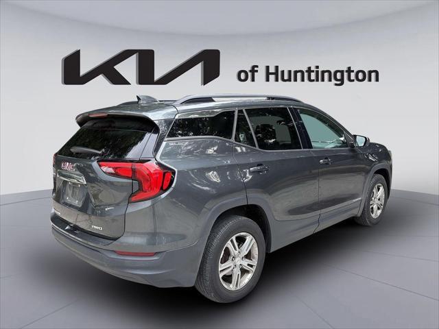 Photo of 2020 Graphite Gray Metallic GMC Terrain