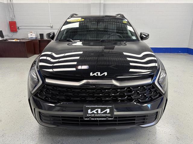 Photo of 2023 Ebony Black Kia Sportage