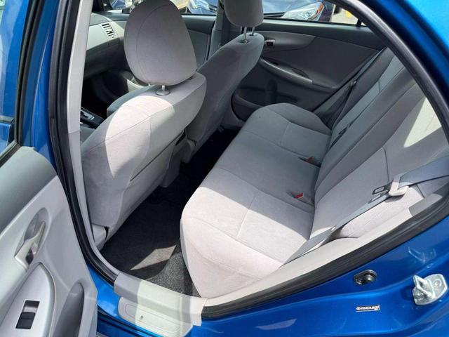 Photo of 2010 Blue Toyota Corolla
