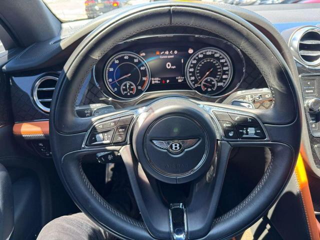 Photo of 2020 Black Bentley Bentayga