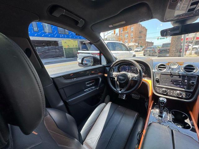 Photo of 2020 Black Bentley Bentayga