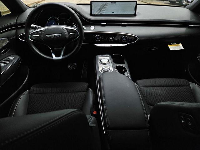 Photo of 2025 Vik Black Genesis GV70
