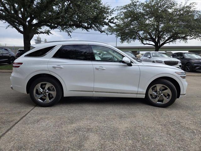 Photo of 2026 Uyuni White Genesis GV70