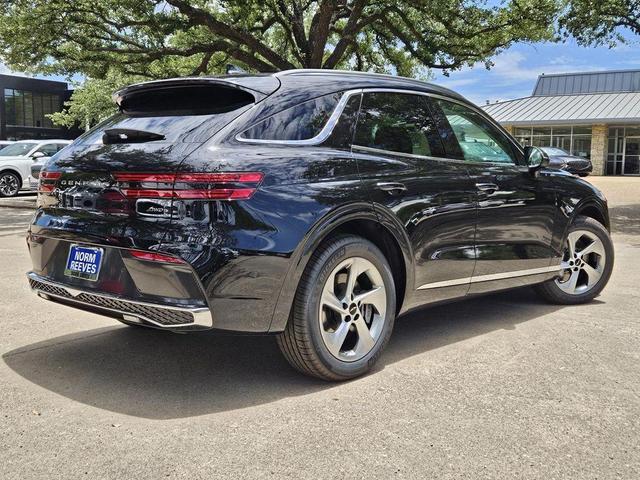 Photo of 2026 Vik Black Genesis GV70