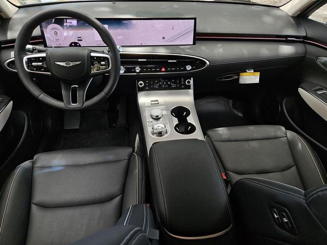 Photo of 2026 Vik Black Genesis GV70