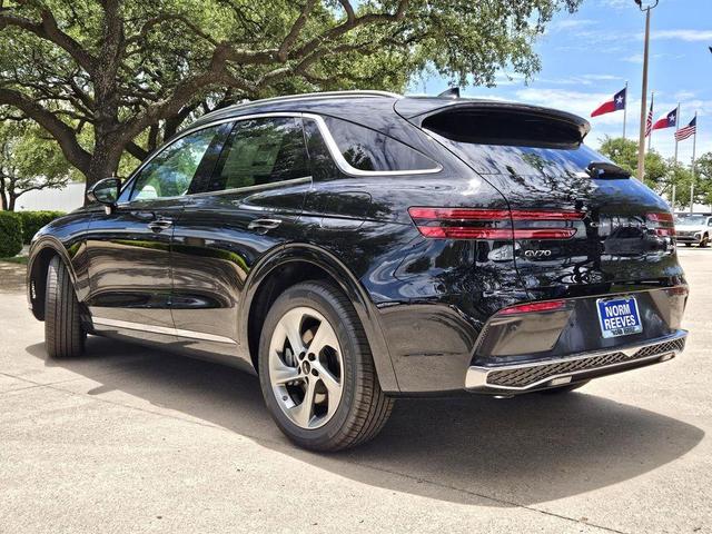 Photo of 2026 Vik Black Genesis GV70