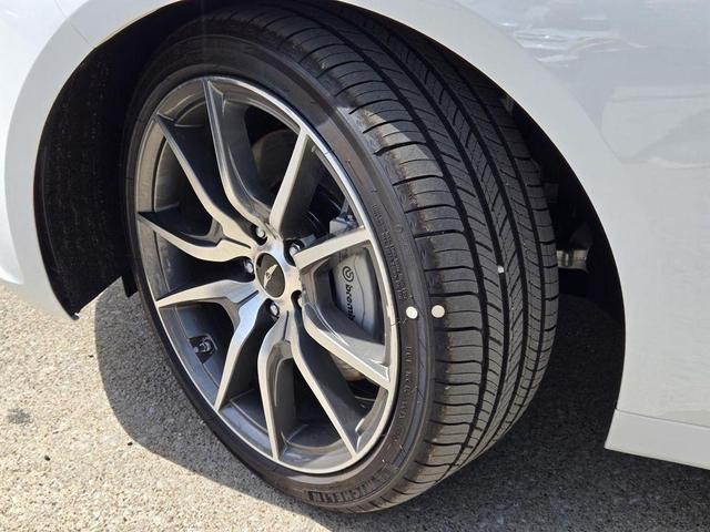 Photo of 2026 Alta White Genesis G70